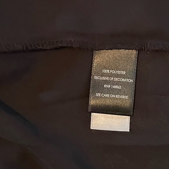 Torrid Black Blouse with Eyelash Lace Sleeves and Neck Trim size 4X - Picture 5 of 5